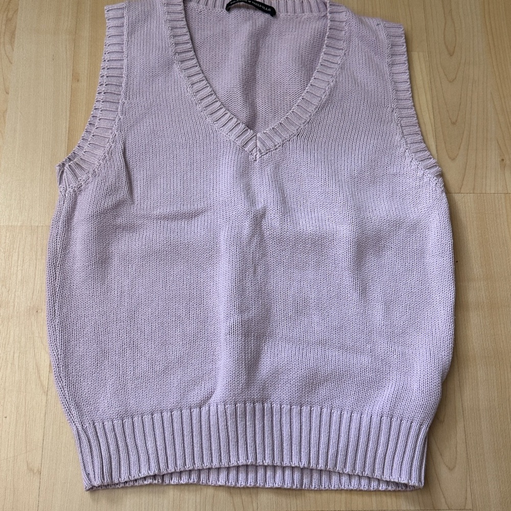 Brandy Melville Mia Purple Sweater Vest